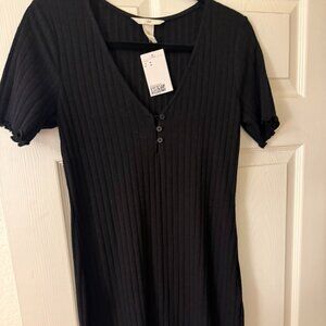 H&M Ribbed short sleeve ruffle dress